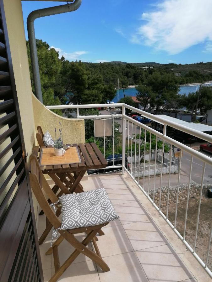 Apartment By The Beach Primosten Ngoại thất bức ảnh